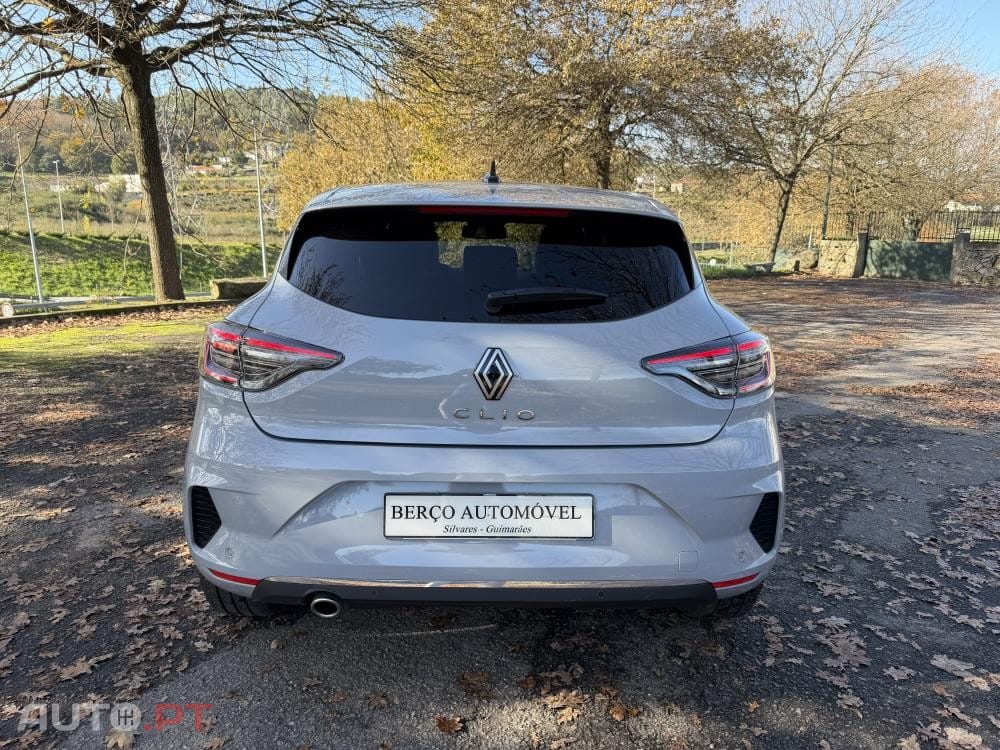 Renault Clio 1.0 TCe Techno Bi-Fuel