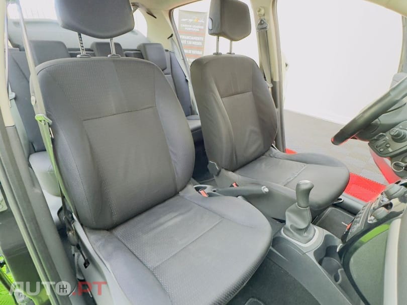 Renault Clio 1.2 16V Confort Dynamique