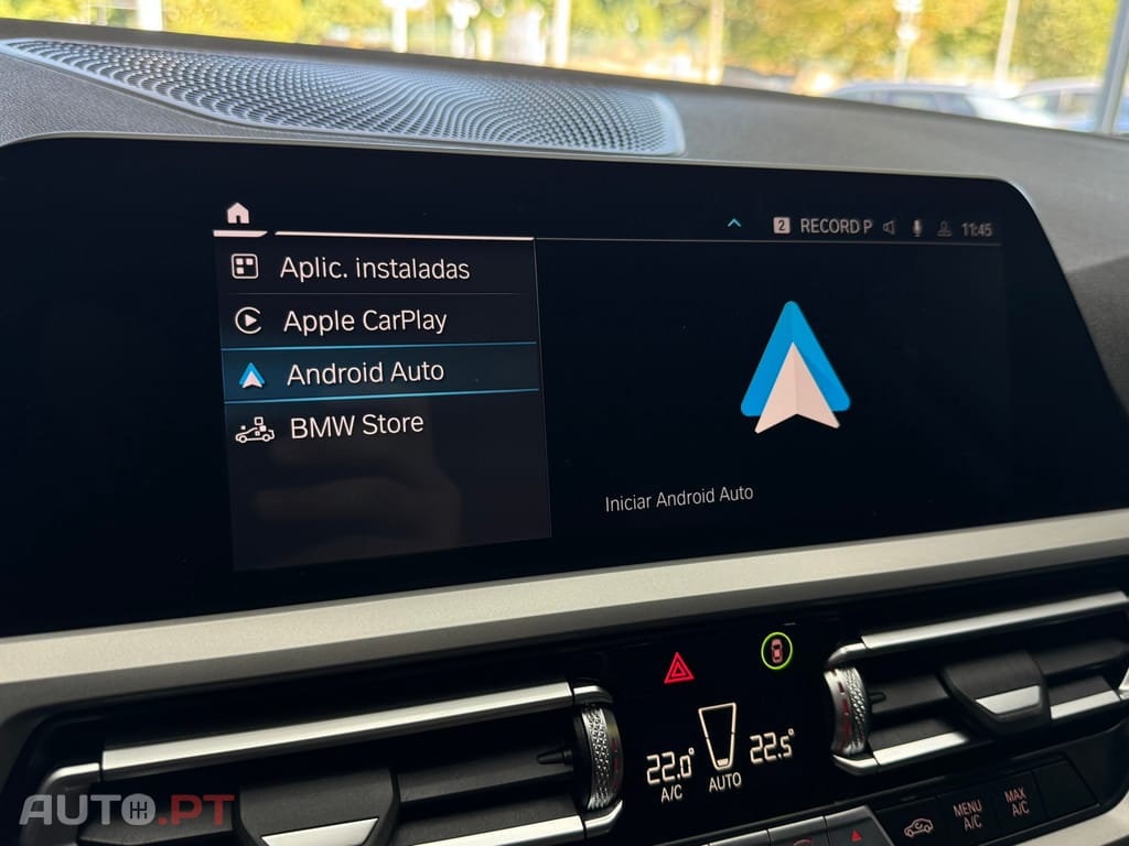 BMW 320 e Touring Auto