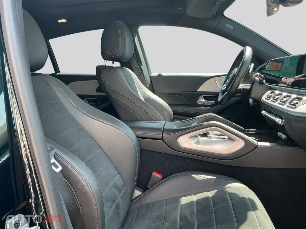 Mercedes-Benz GLE I.V.A DEDUTIVEL e 4M AMG Line  