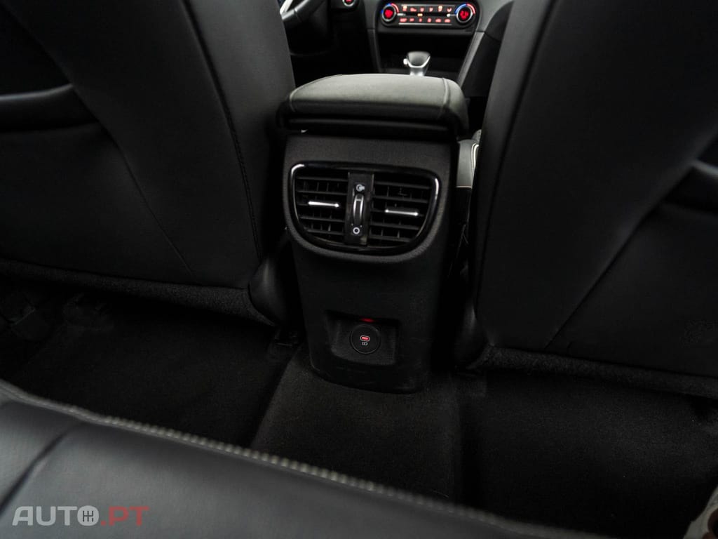 Kia Xceed 1.6 GDi PHEV Drive
