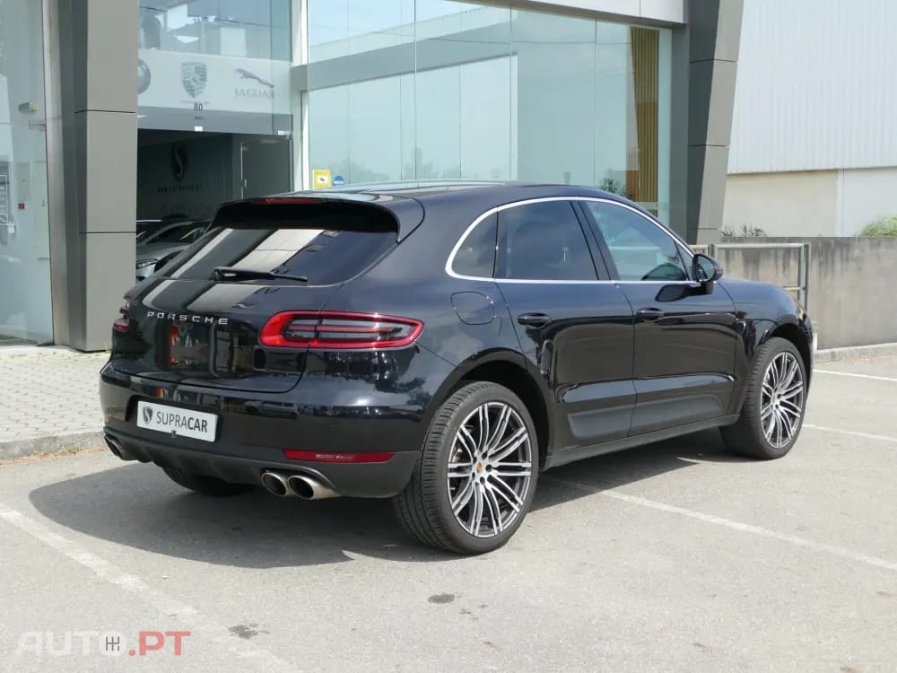 Porsche Macan S