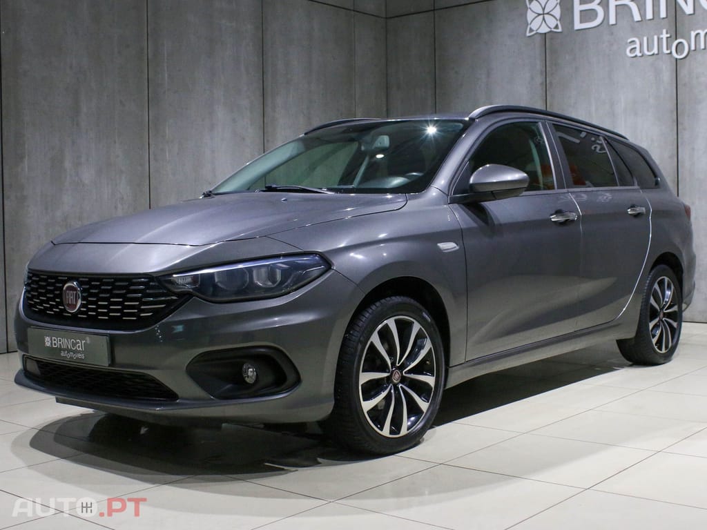 Fiat Tipo 1.3 M-Jet Lounge Tech