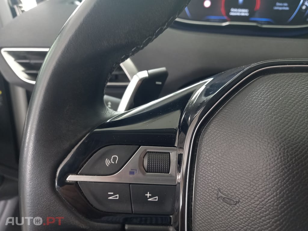 Peugeot 5008 1.5 BlueHDi Allure EAT8