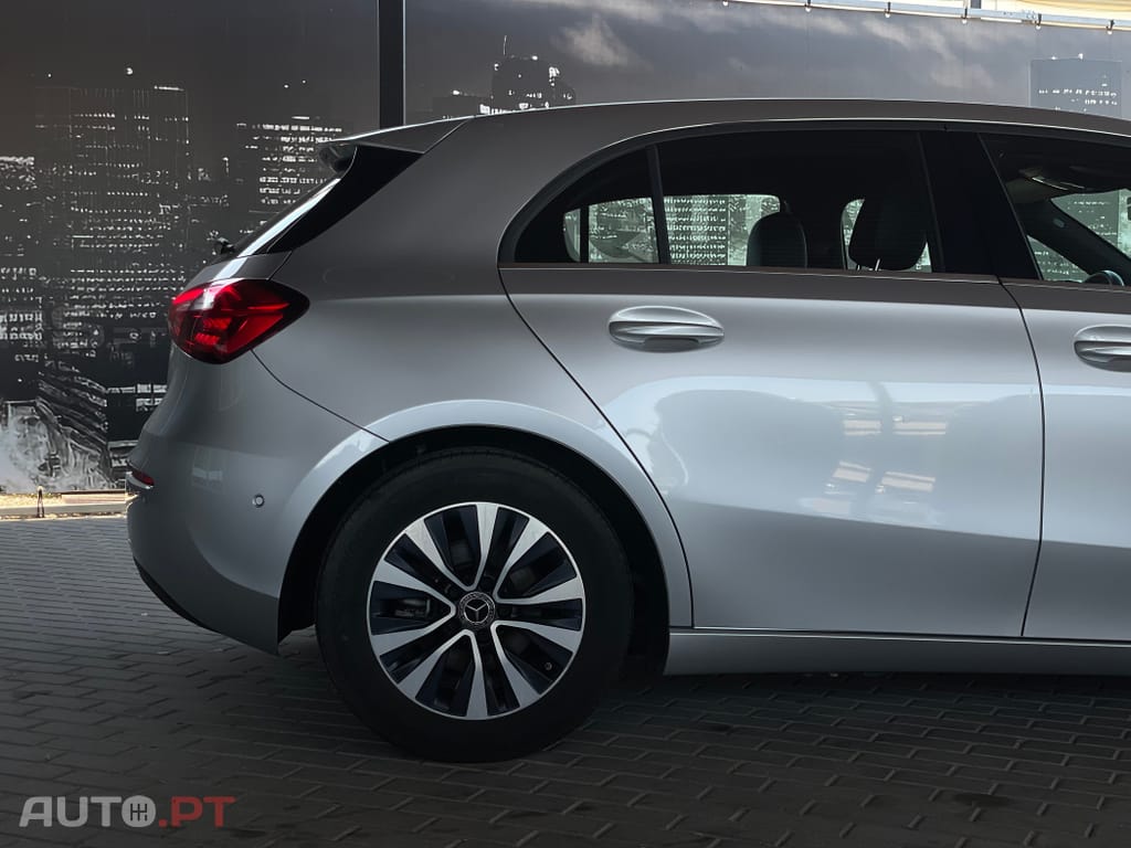 Mercedes-Benz A 180 d Progressive