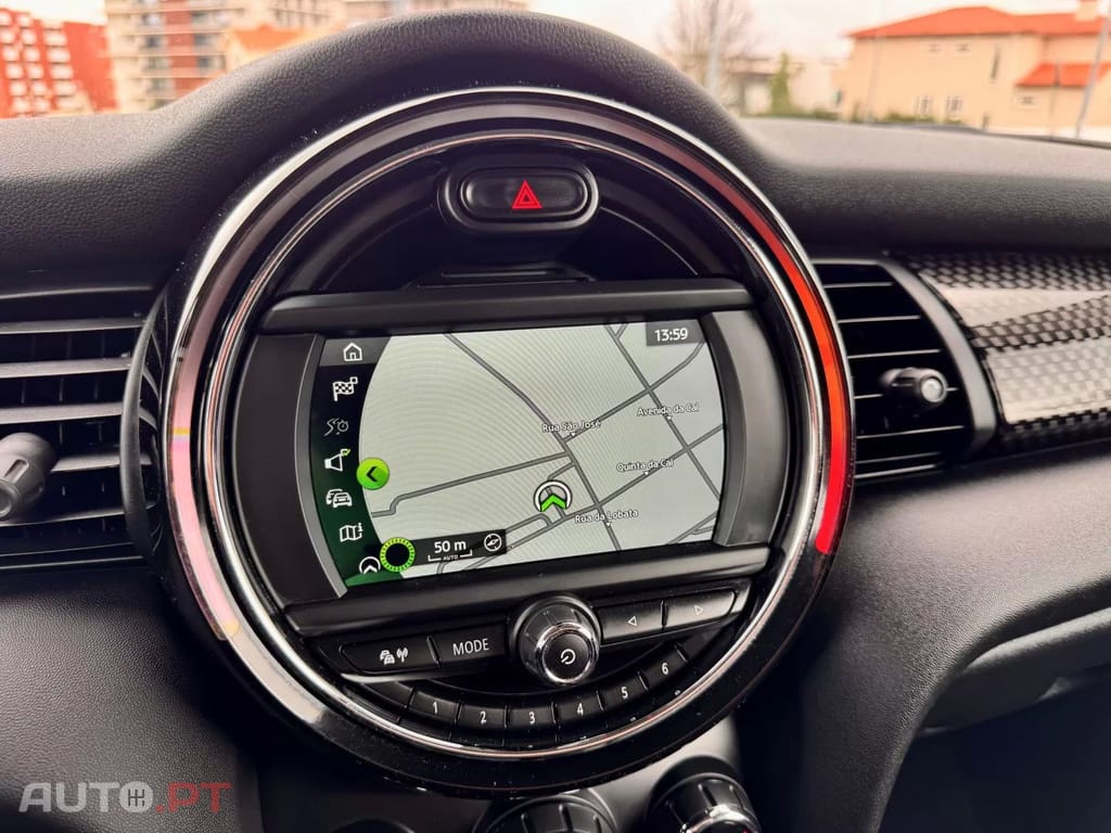 MINI Cooper Cooper SD Auto