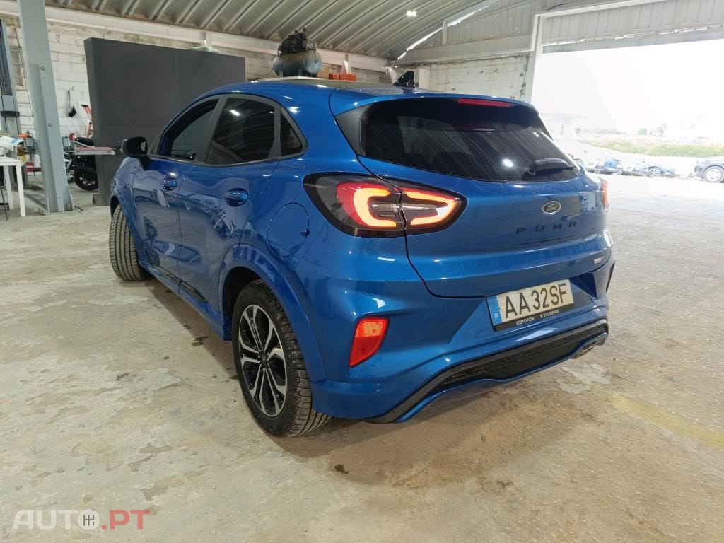 Ford Puma 1.0 EcoBoost MHEV ST-Line