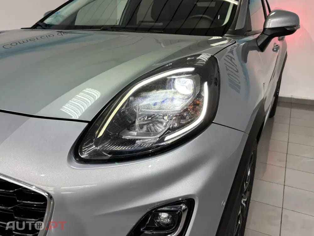 Ford Puma 1.0 EcoBoost MHEV Titanium Design