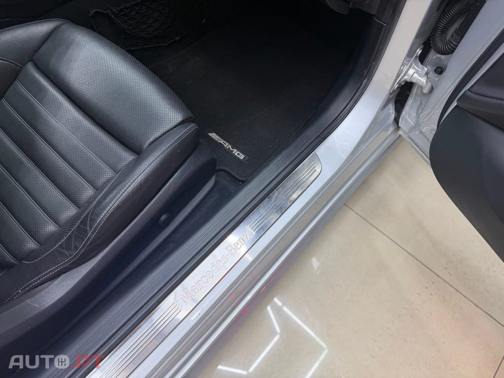 Mercedes-Benz C 220 d AMG Line 9G- Tronic