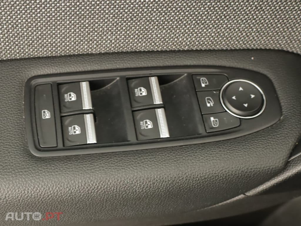 Renault Captur Captur 1.0 TCe Techno Bi-Fuel