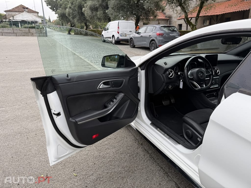 Mercedes-Benz CLA 180 d Shooting Brake AMG Line Aut.