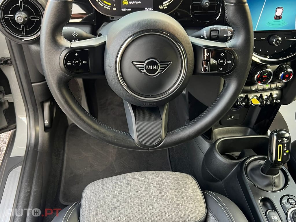 MINI Cooper SE
