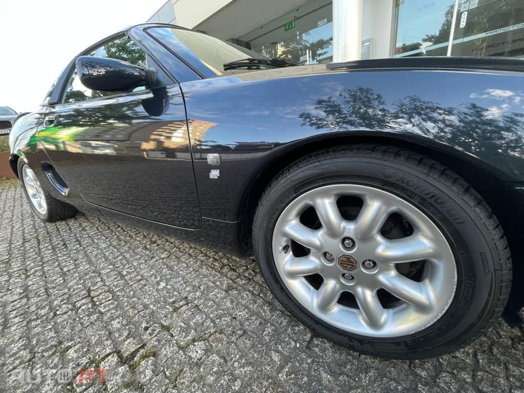 MG MGF 1.6 — fotografia 10