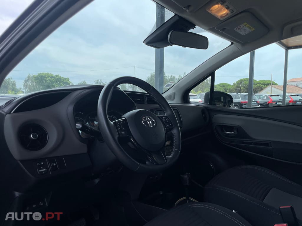 Toyota Yaris 1.5 HSD Comfort