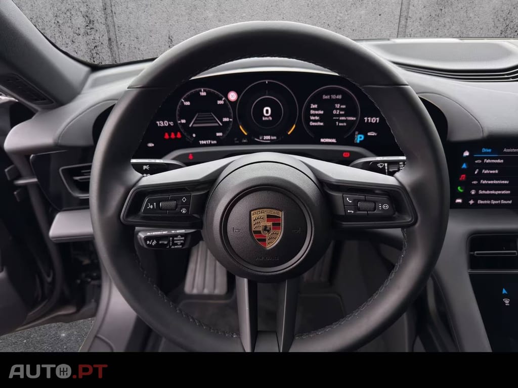 Porsche Taycan Bose