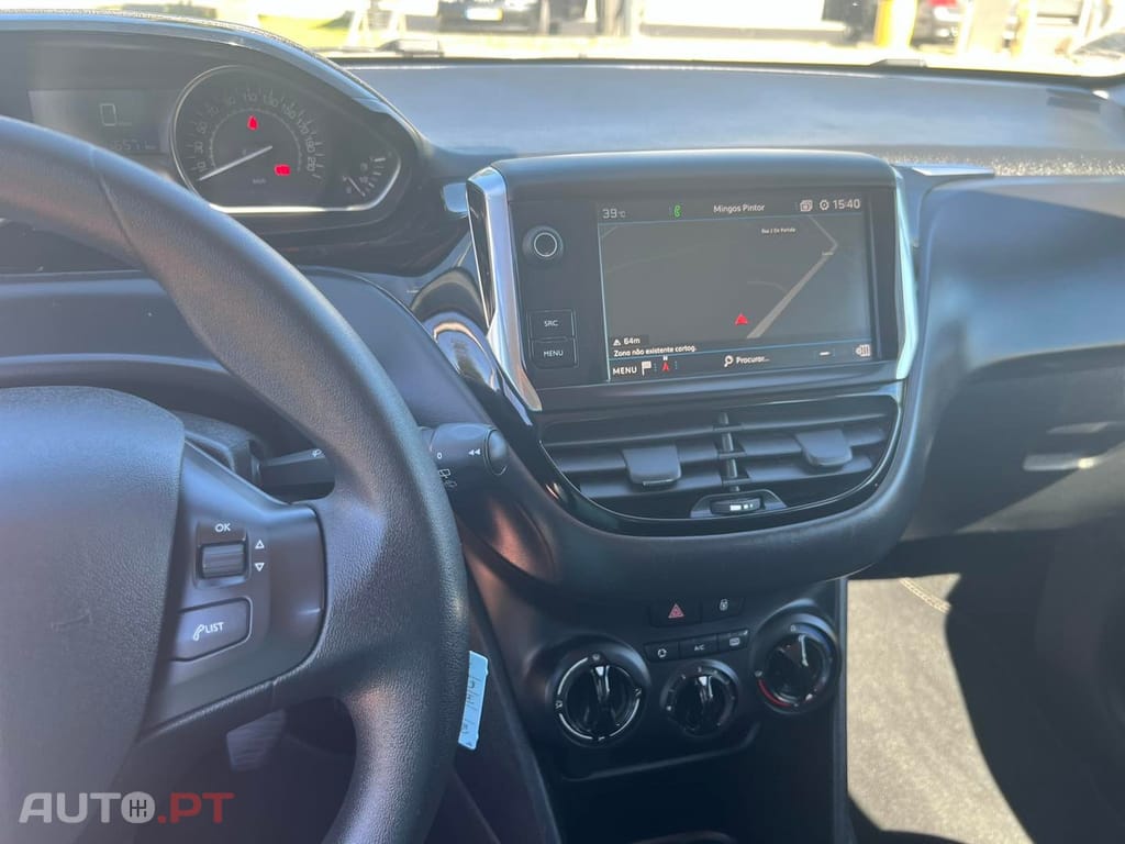 Peugeot 208 ND