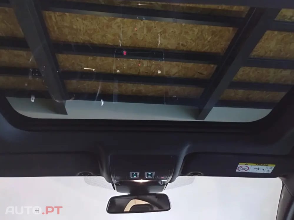 Jaguar XE 2.0 D R-Dynamic SE