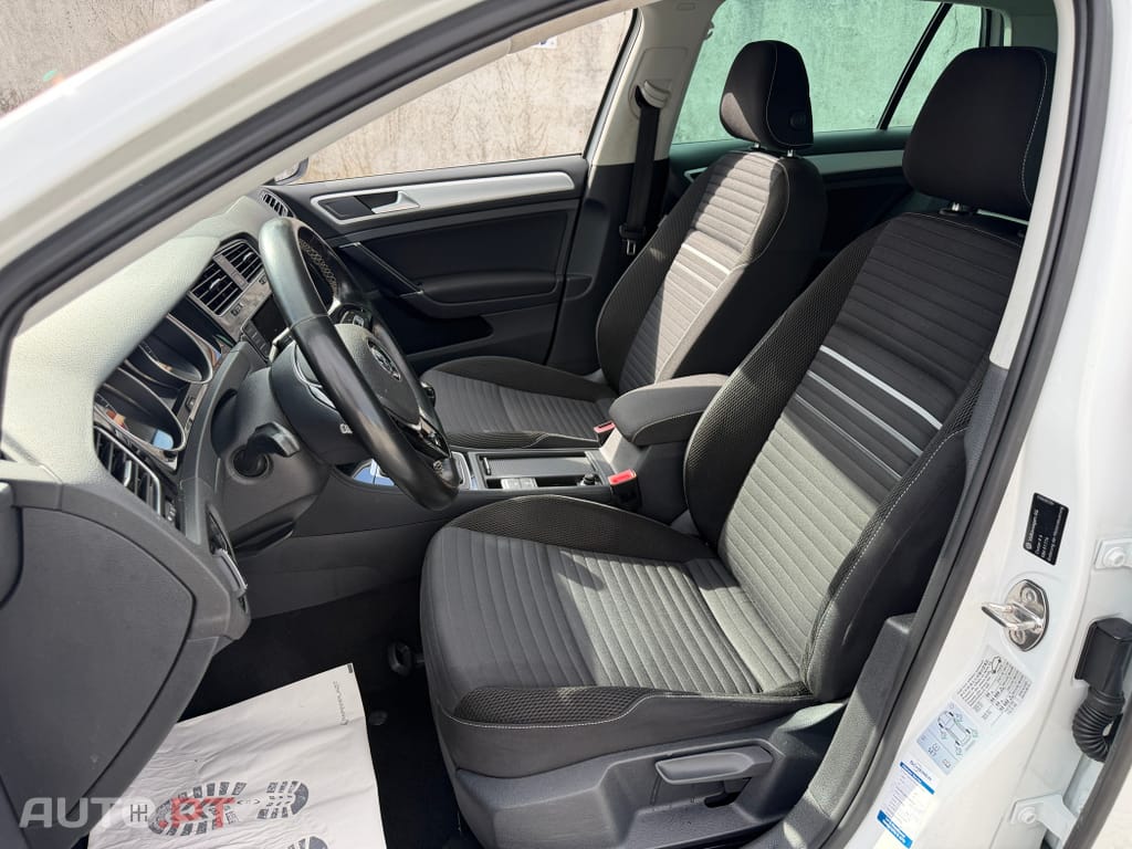 Volkswagen Golf 1.6 TDI BlueMotion Cup