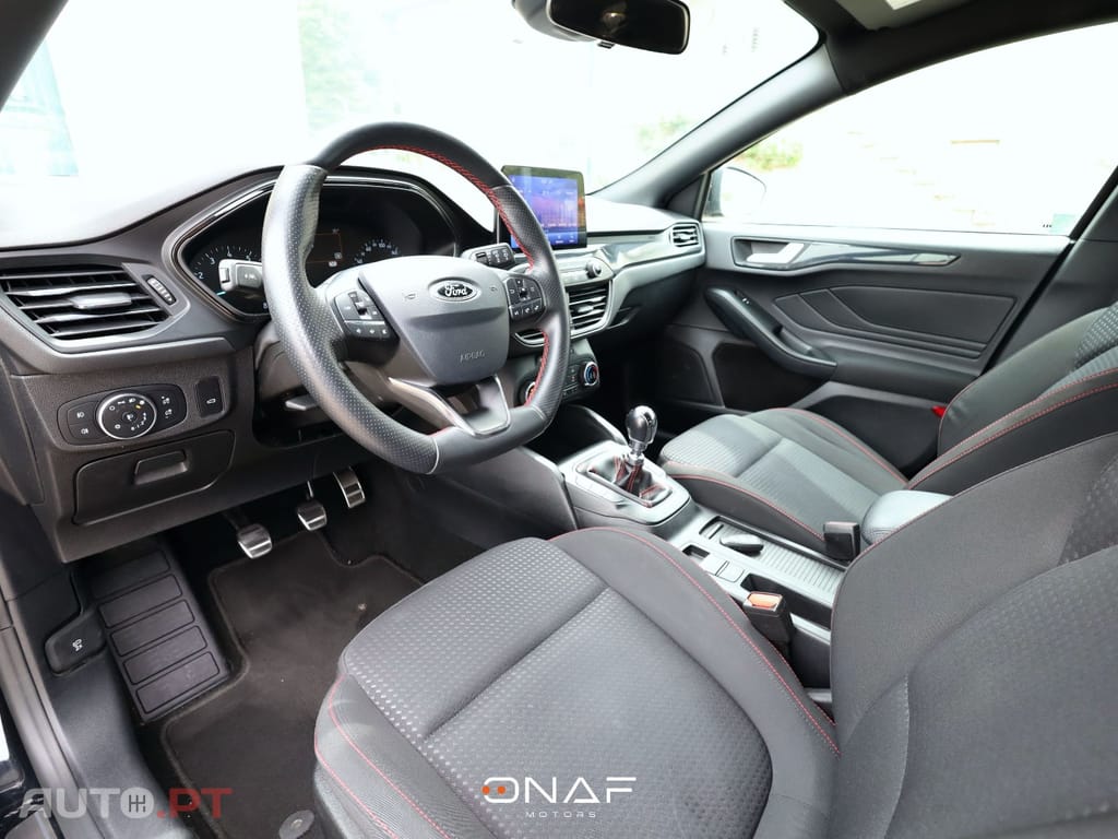 Ford Focus 1.5 EcoBoost ST-Line