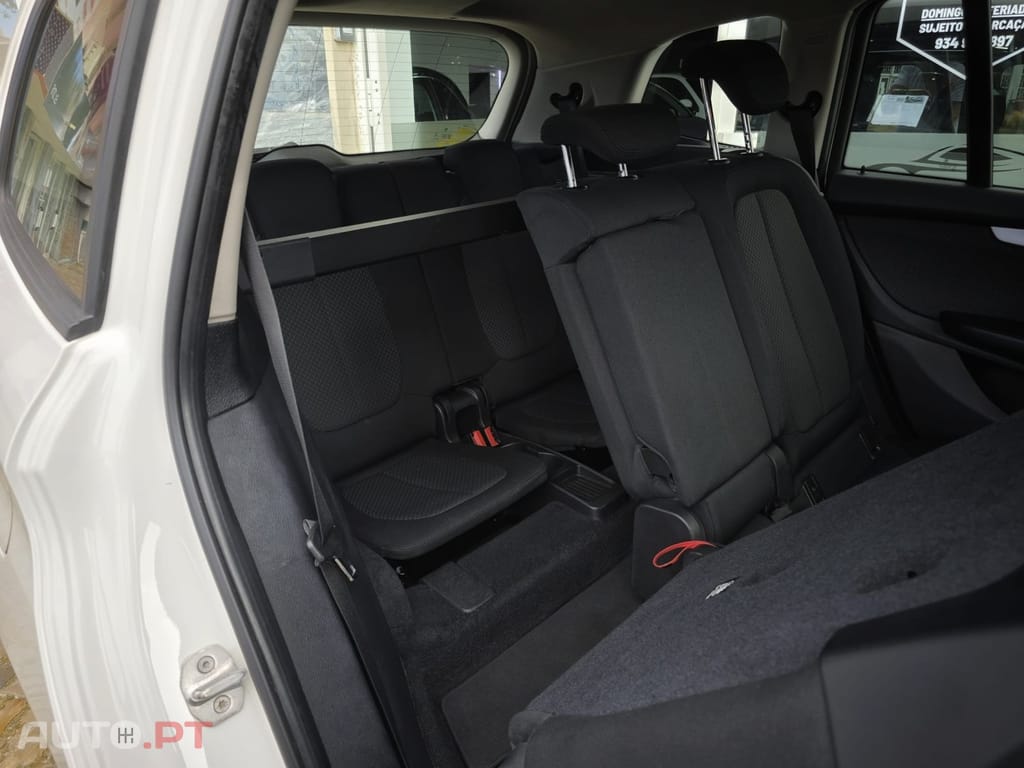 BMW 216 d 7L Advantage