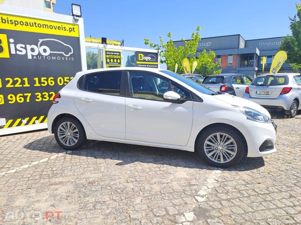 Peugeot 208 82 VTI Allure