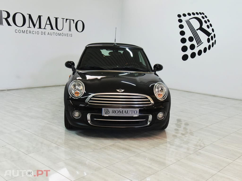 MINI Cooper Cabrio