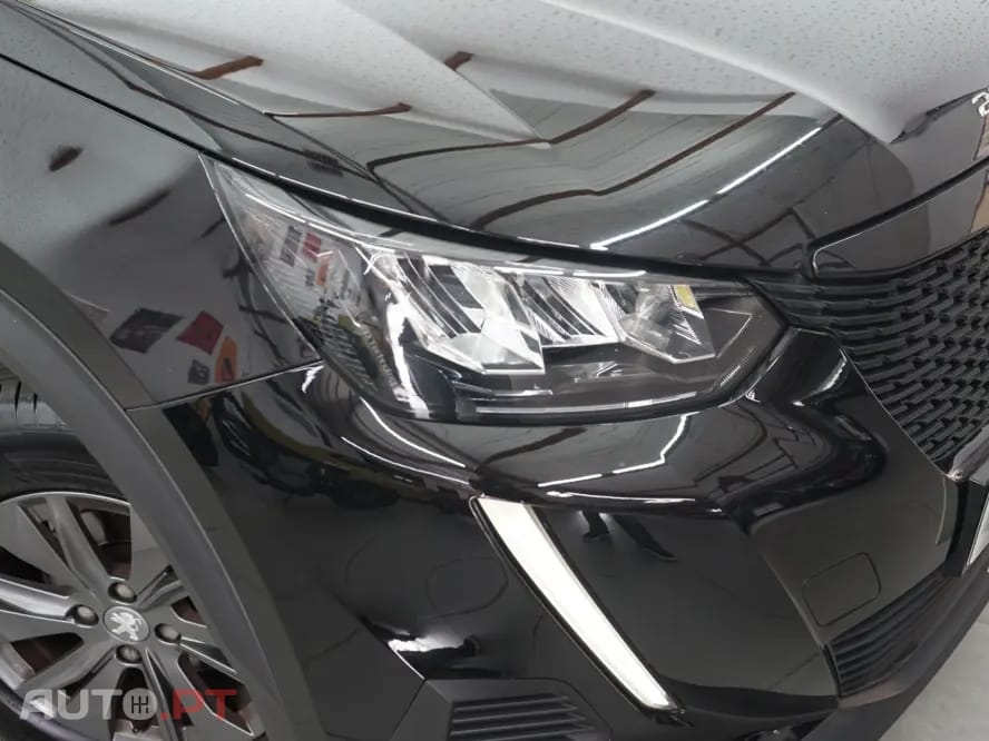 Peugeot 2008 1.2 PureTech Allure