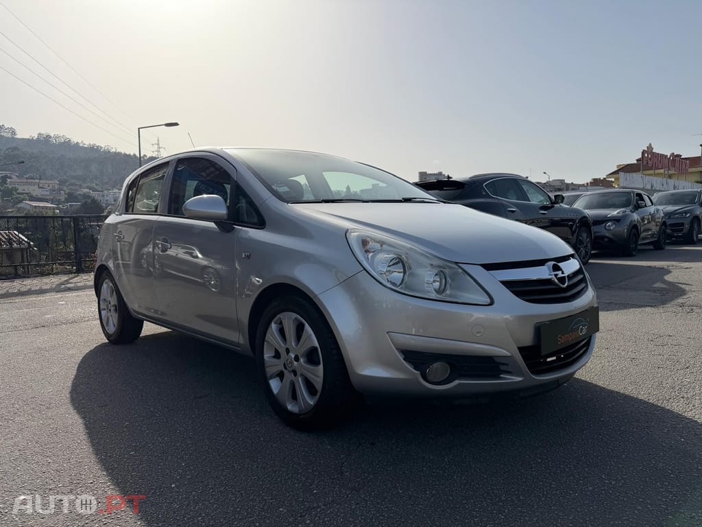 Opel Corsa 1.2 Enjoy Easytronic