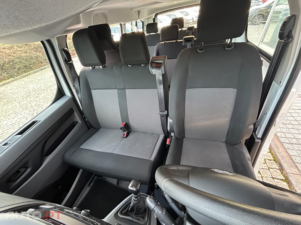 Opel Vivaro 1.5 CDTi L2H1 Essentia Inc