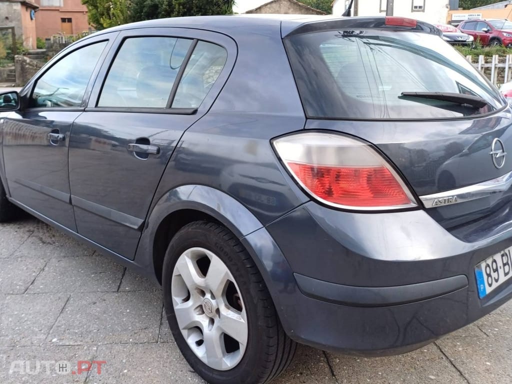 Opel Astra 1.3 CDTi Cosmo
