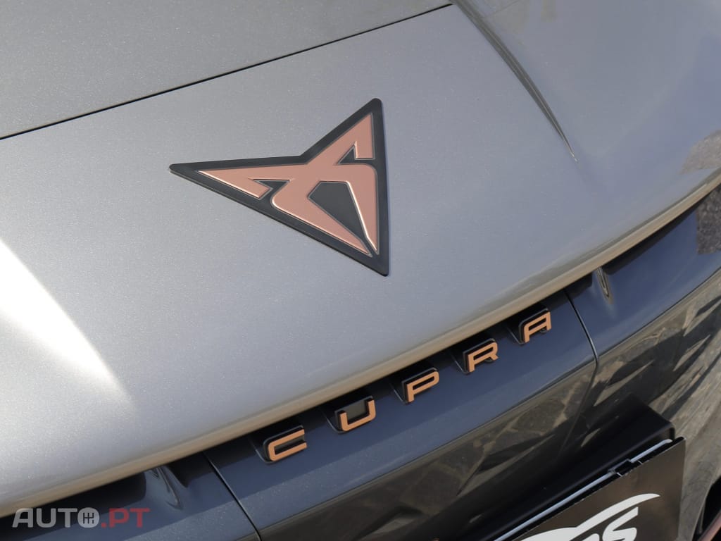 Cupra Tavascan 77 kWh Adrenaline