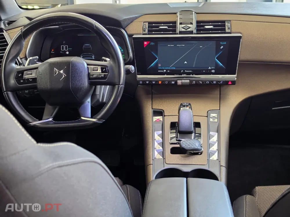 DS DS7 Crossback 4x4 Bastille +