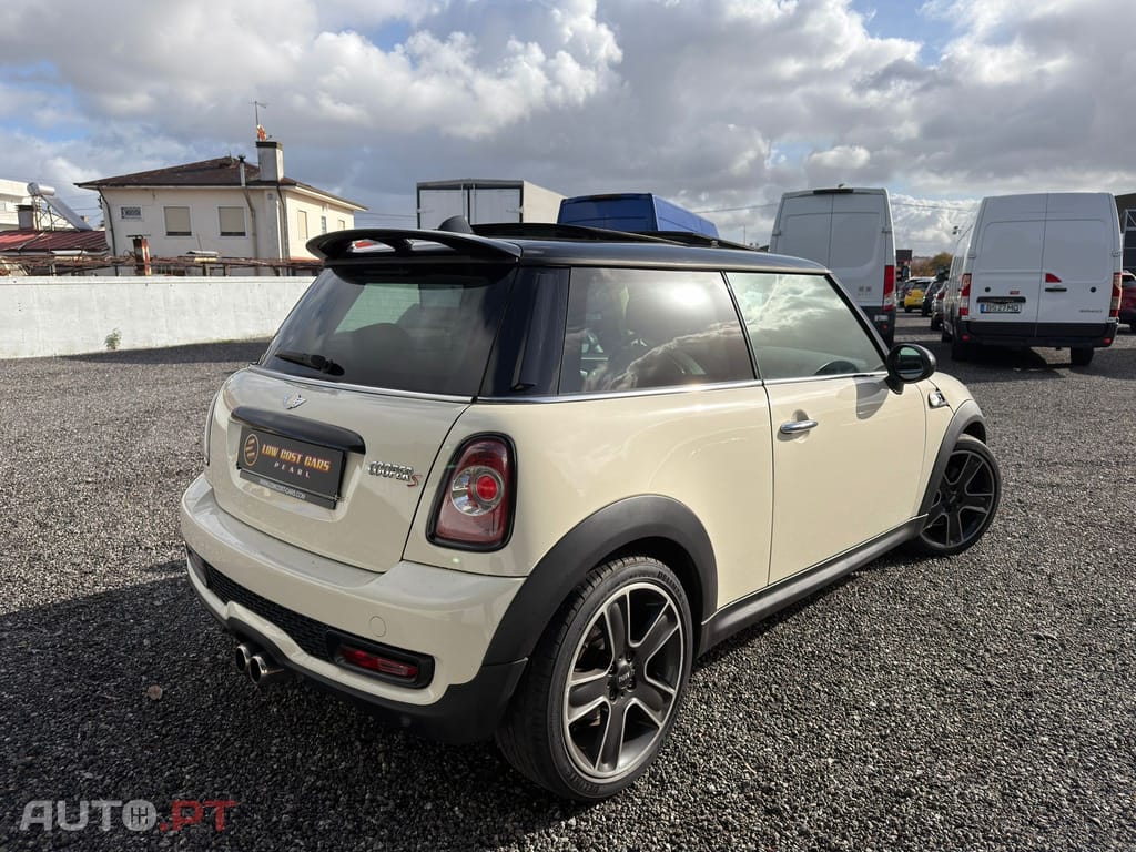 MINI Cooper S