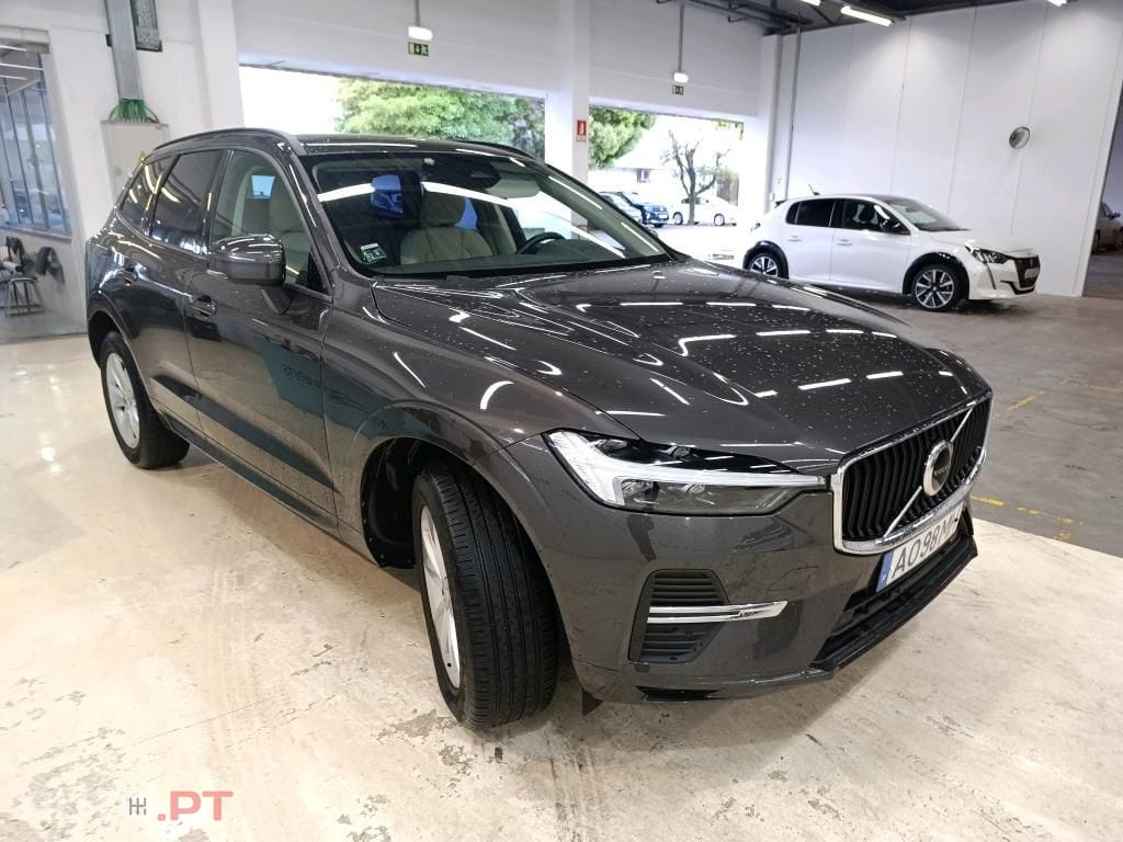 Volvo XC60 2.0 B4 Momentum