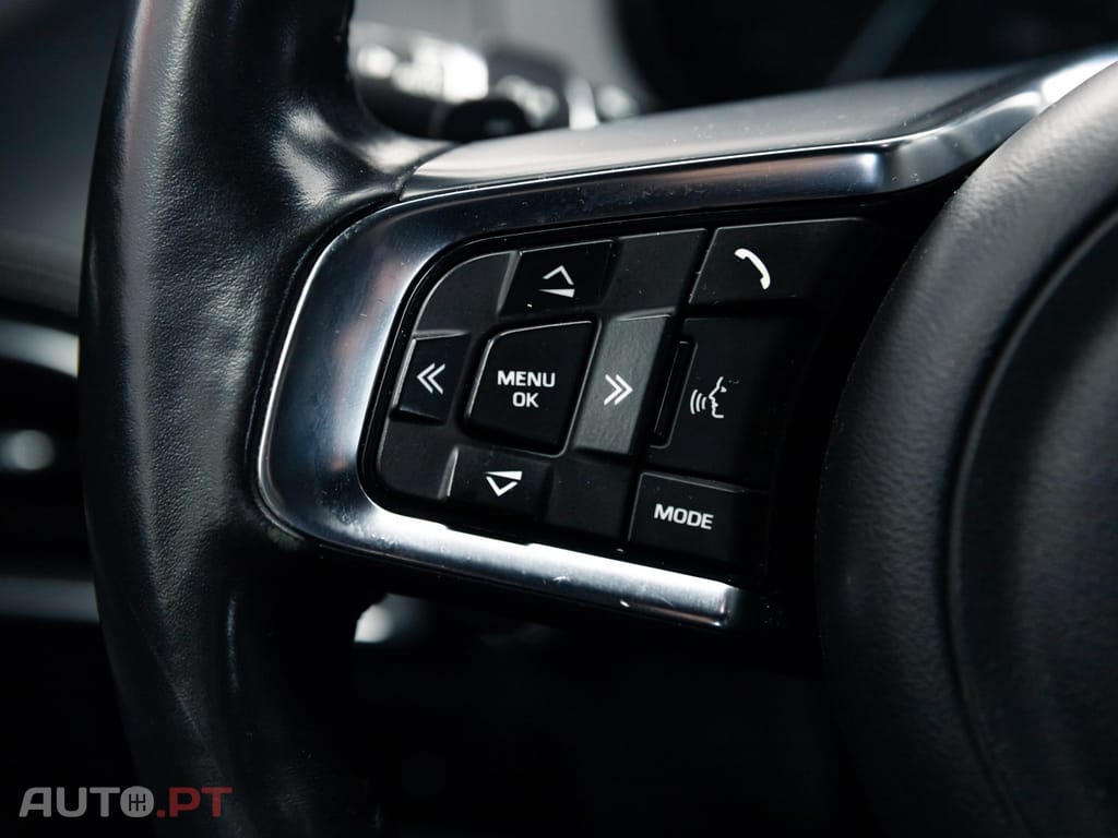 Jaguar XE 2.0 D R-Sport Aut.