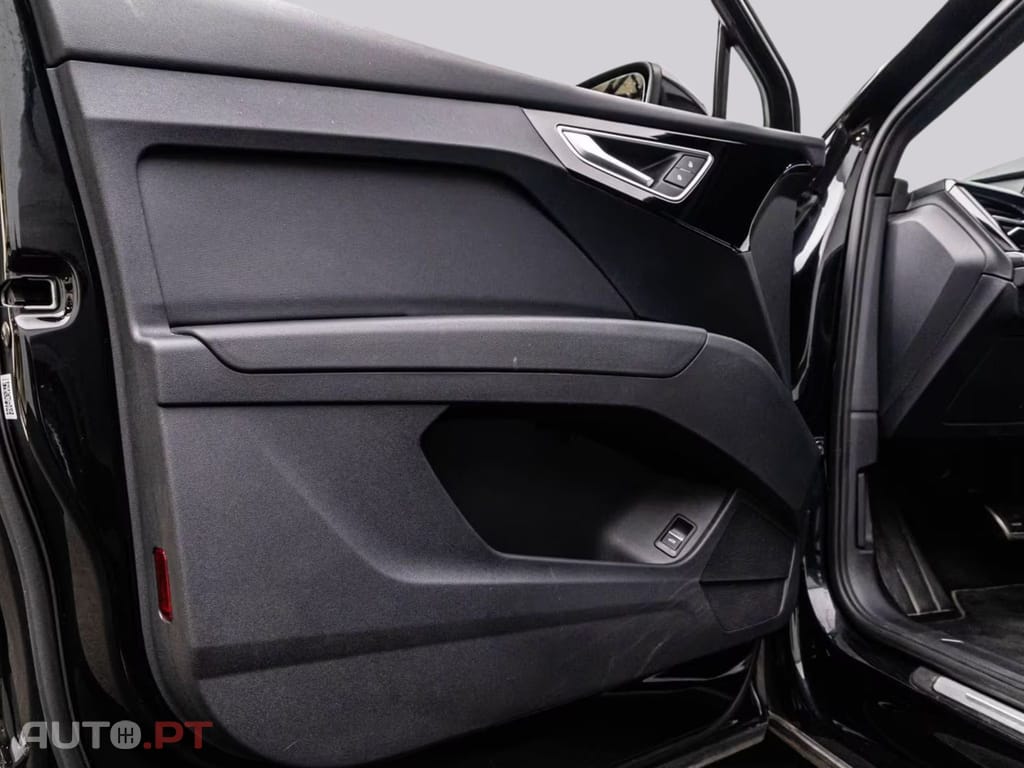 Audi Q4 E-Tron 50 Quattro S LINE I.V.A DEDUTIVEL