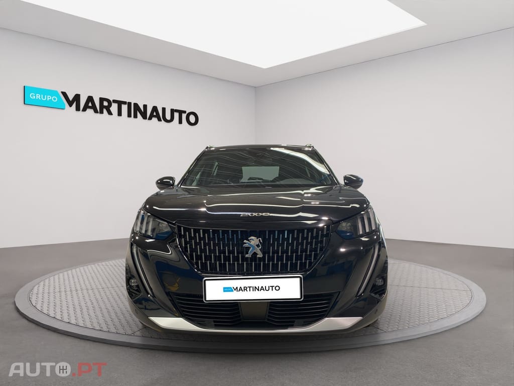 Peugeot 2008 1.2 PureTech GT EAT8