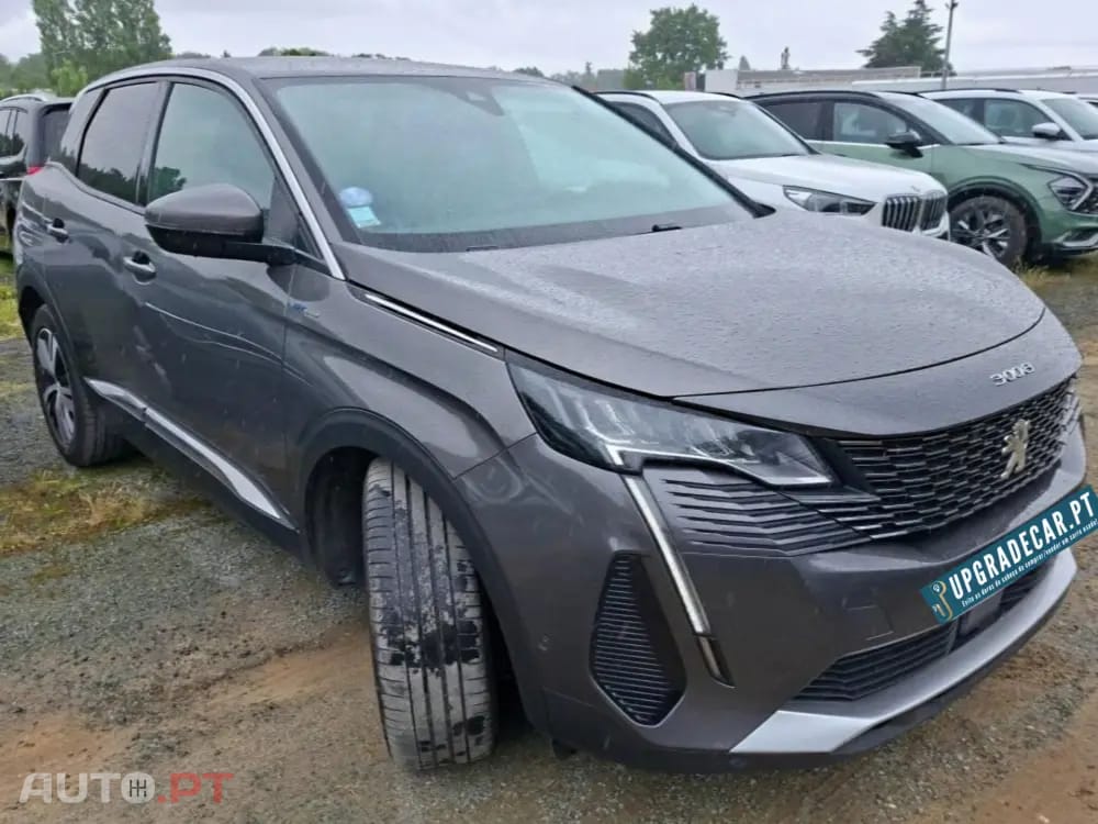 Peugeot 3008 1.6 Hybrid Allure e-EAT8