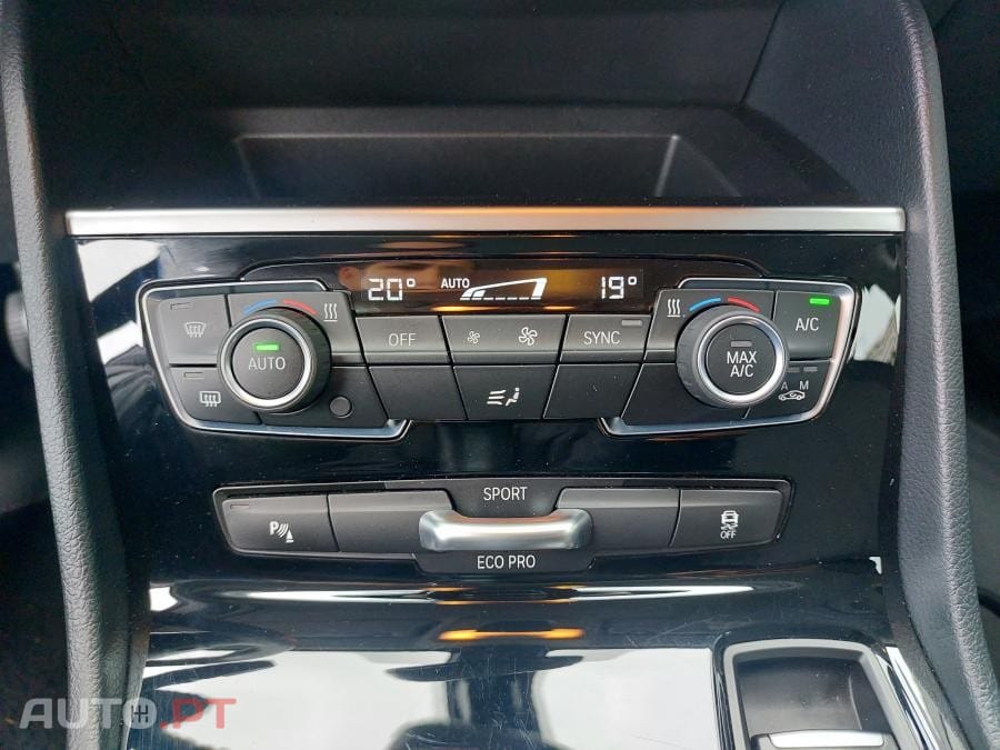 BMW 216 d  Advantage