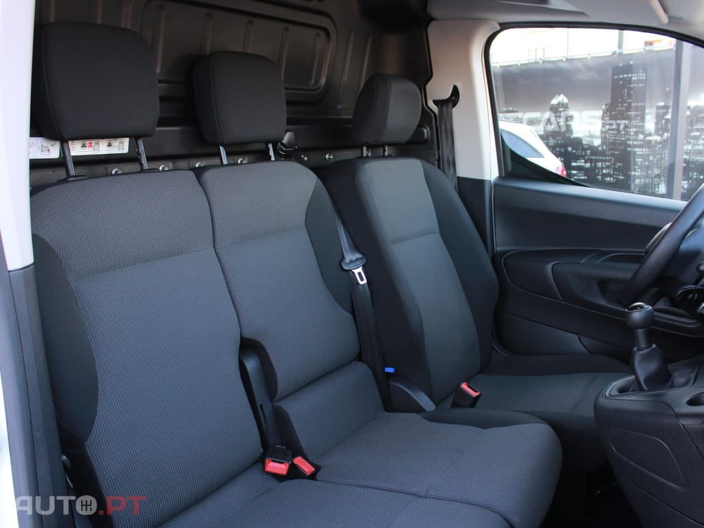 Peugeot Partner 1.5 BlueHDi Pro Longa