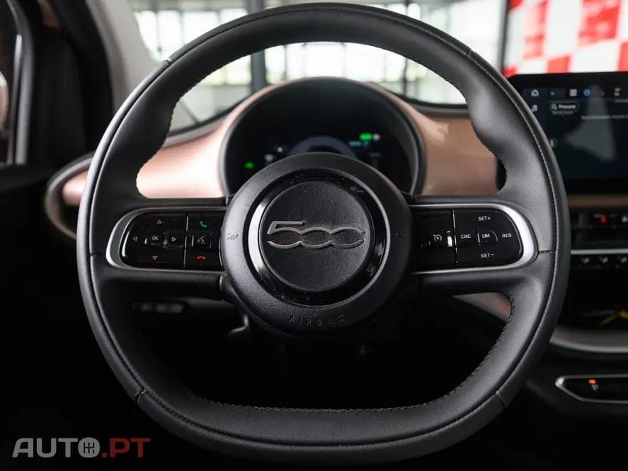 Fiat 500e 42 kWh