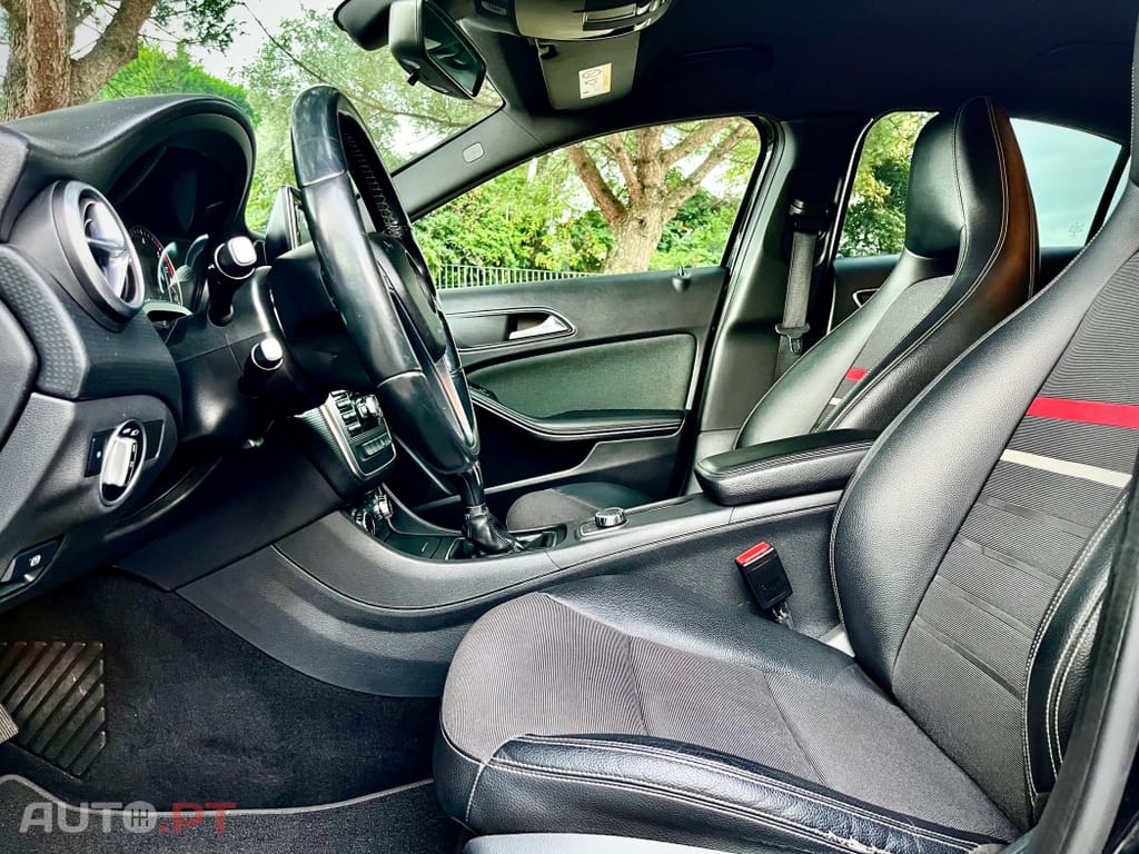 Mercedes-Benz A 180 AMG