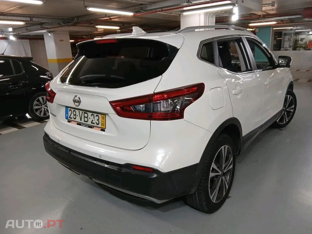 Nissan Qashqai 1.5 dCi N-Connecta