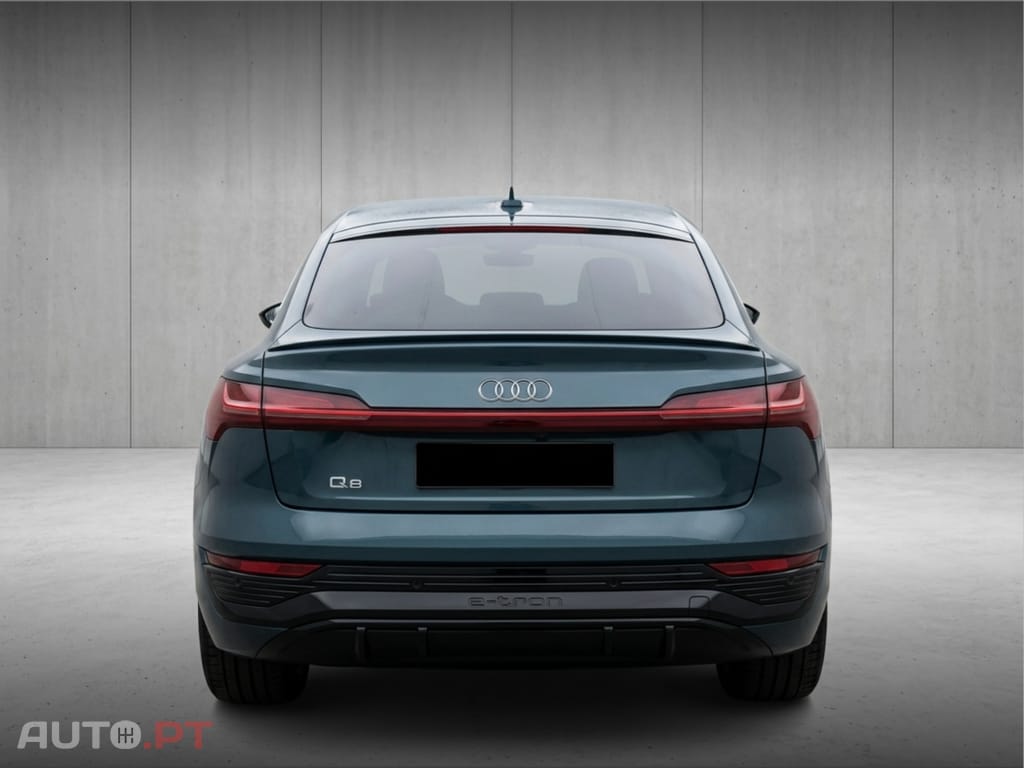Audi Q8 E-Tron 55 S Line Quattro