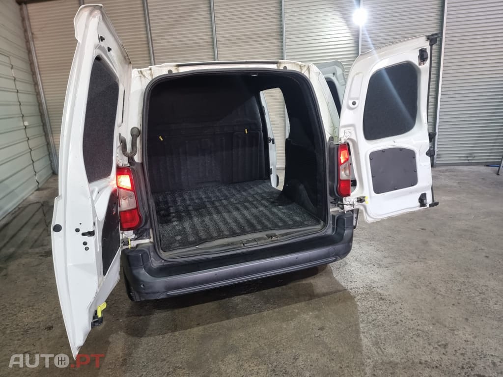 Peugeot Partner 1.6 BlueHDi L1 Premium 3L