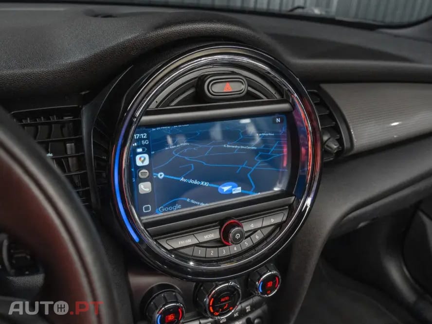 MINI Cooper Cooper D