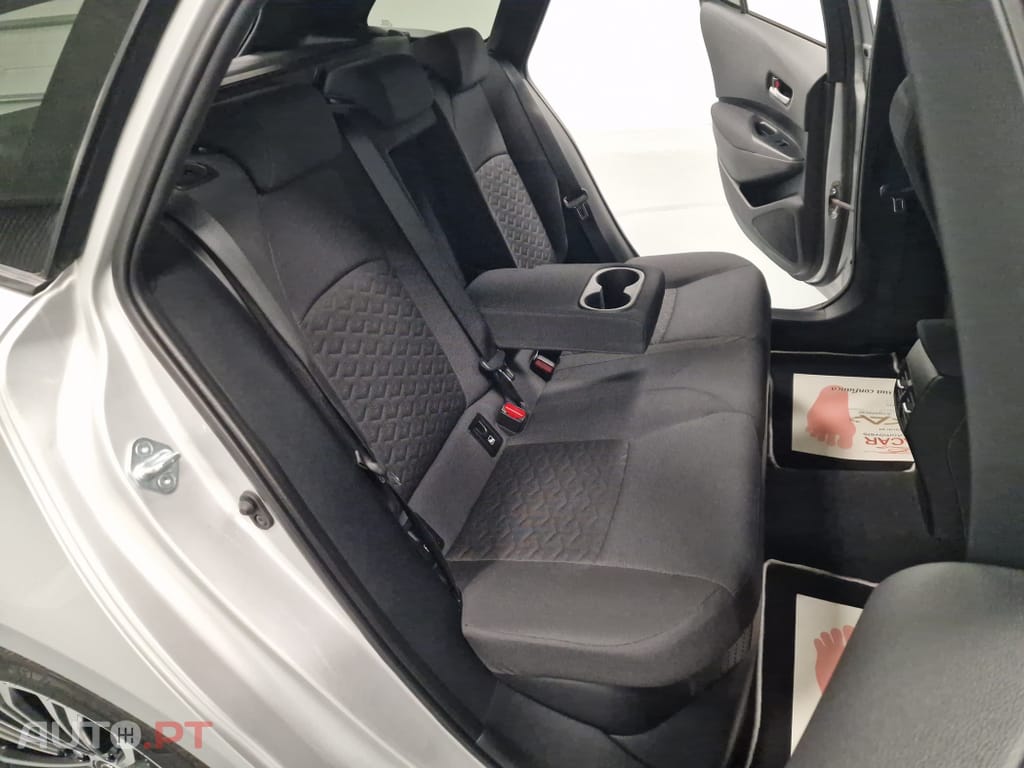 Toyota Corolla Touring Sports 1.8 Hybrid Comfort+P.Sport