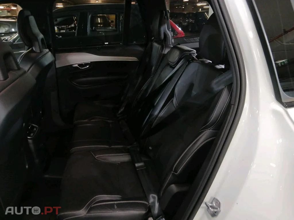 Volvo XC90 2.0 T8 PHEV R-Design AWD