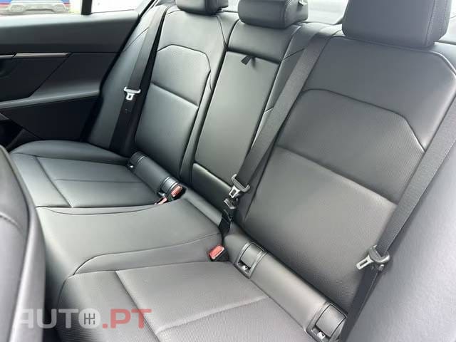 BMW i5 eDrive40