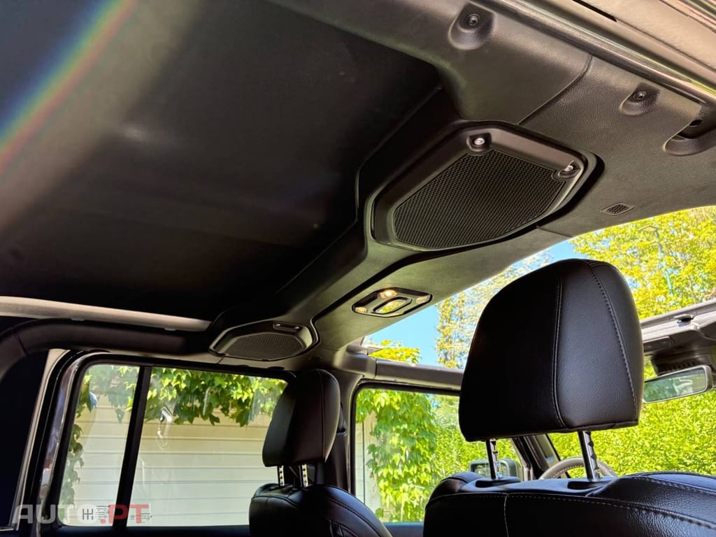 Jeep Gladiator 3.0 CRD Overland AT8